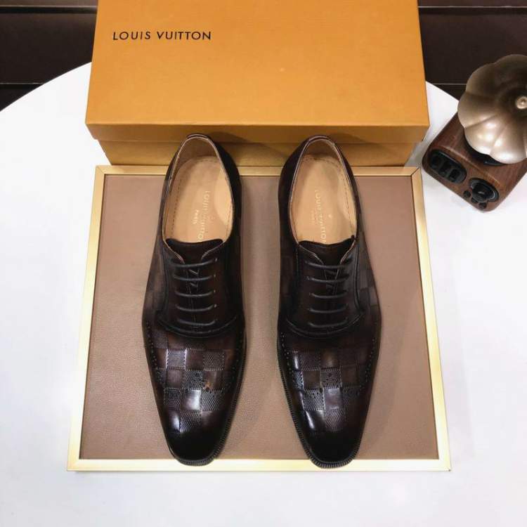 Picture of Louis Vuitton Shoes _SKULVsz38-45hnh082014663